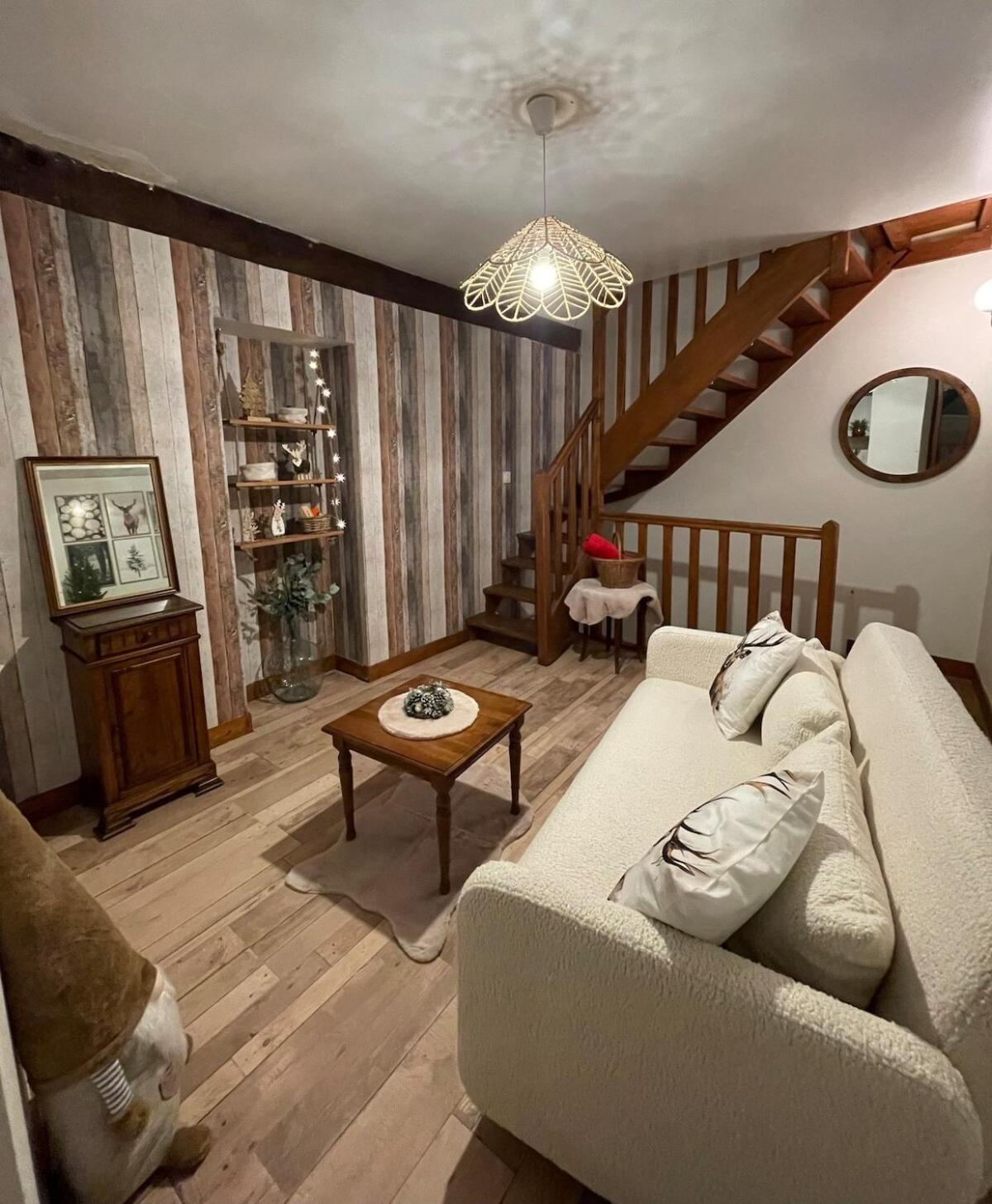 "La Petite Maison" Triplex Au Centre Ville - Les Terres Du Roy Avallon Exteriör bild